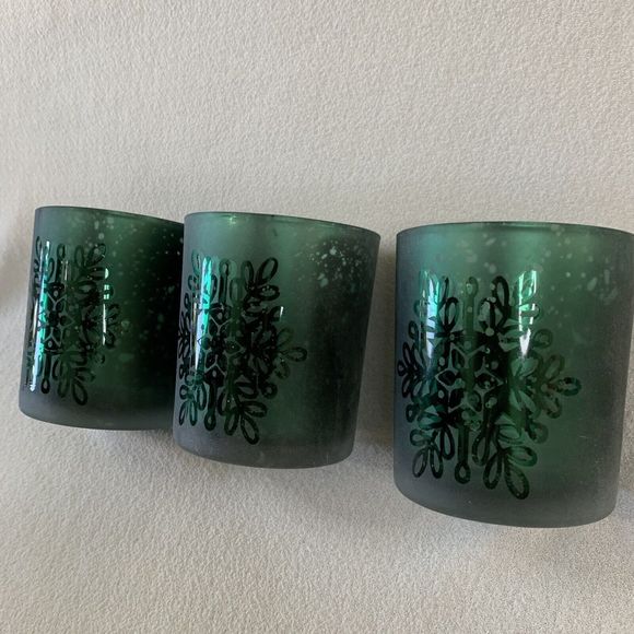 3 Glass Candle Holder Votive Tealight Christmas Holiday Snowflake Green Silver - Picture 1 of 16